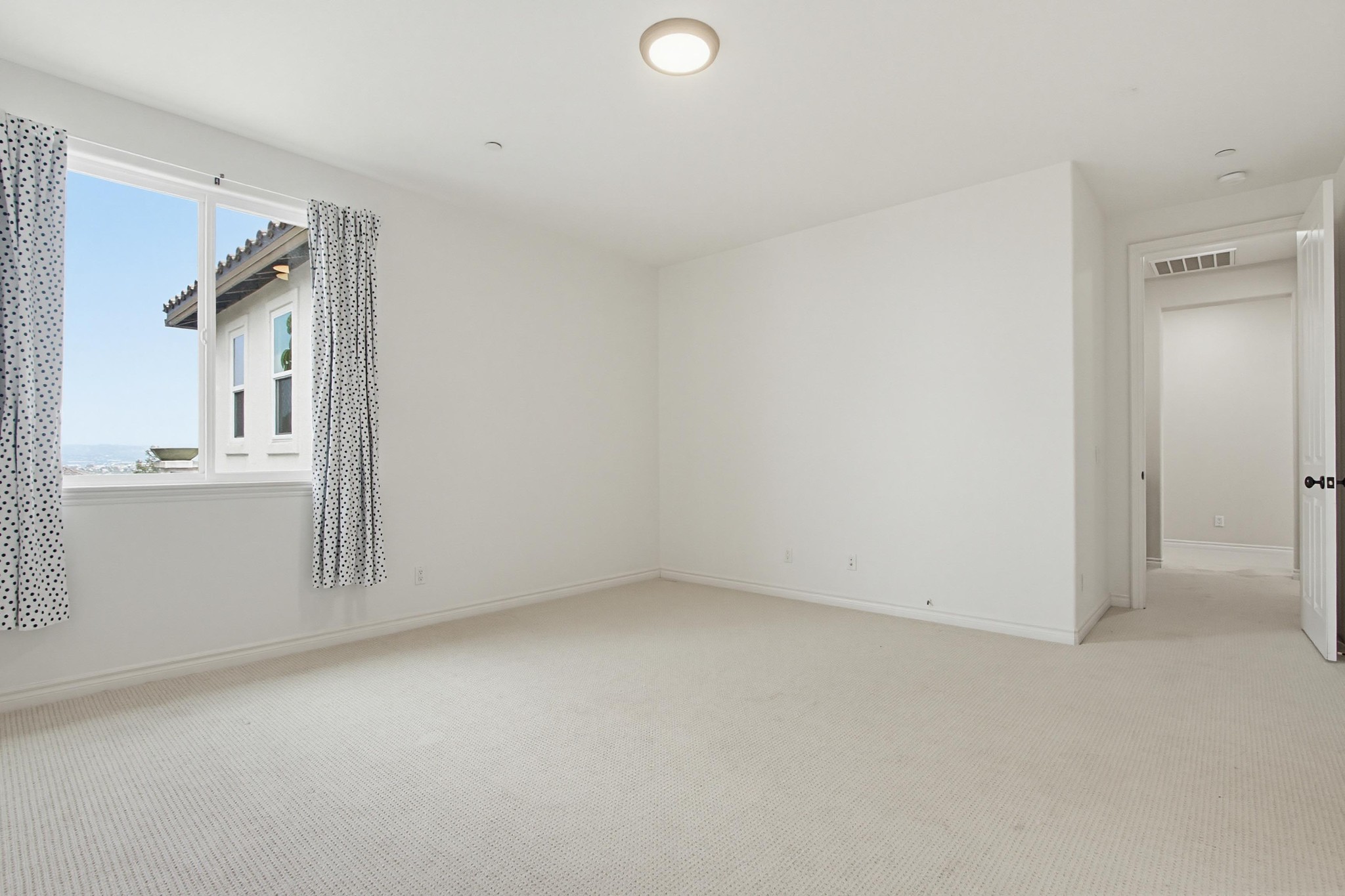 Virtual tour photo 59 of 92 for 1718 Playa Vista