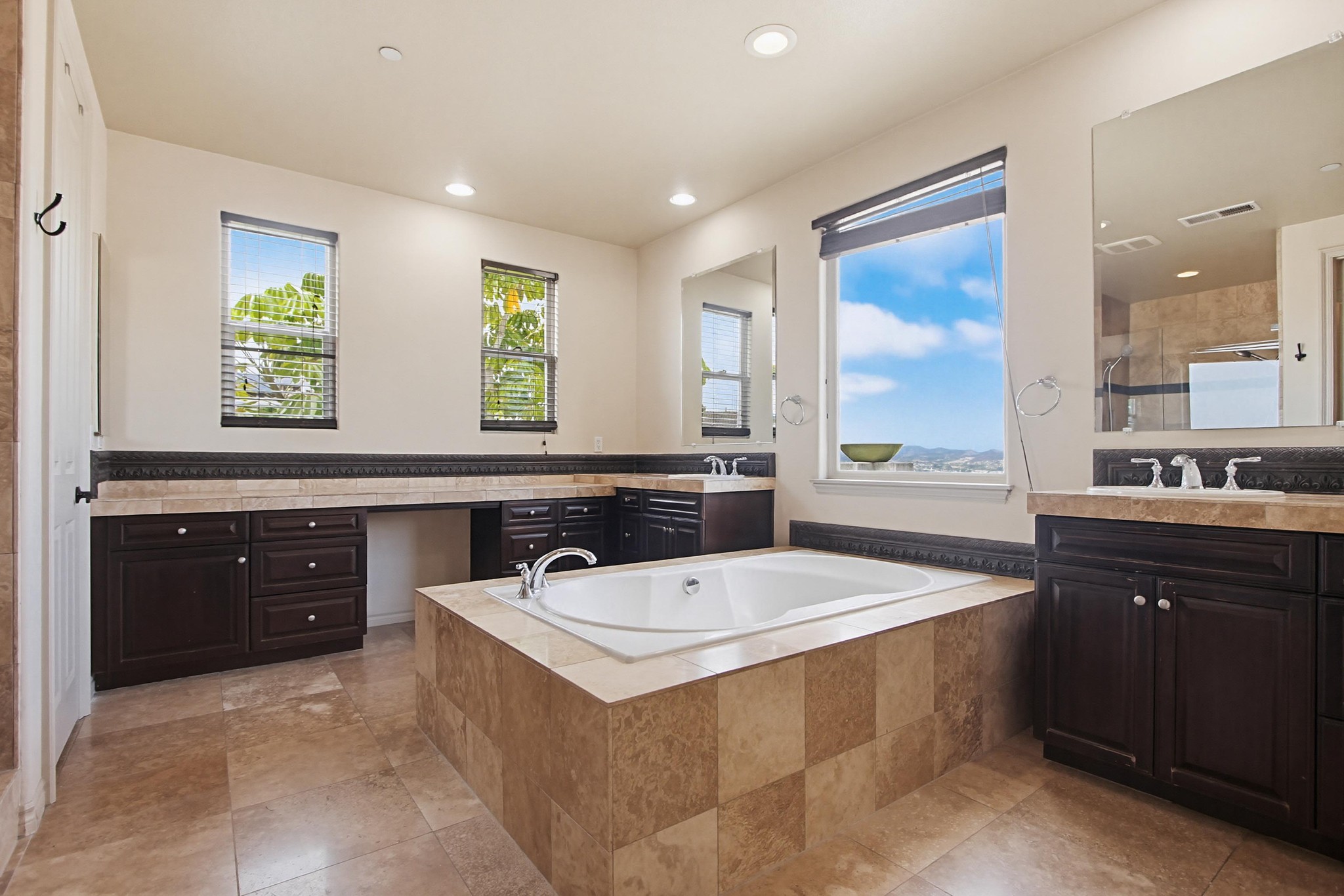 Virtual tour photo 69 of 92 for 1718 Playa Vista