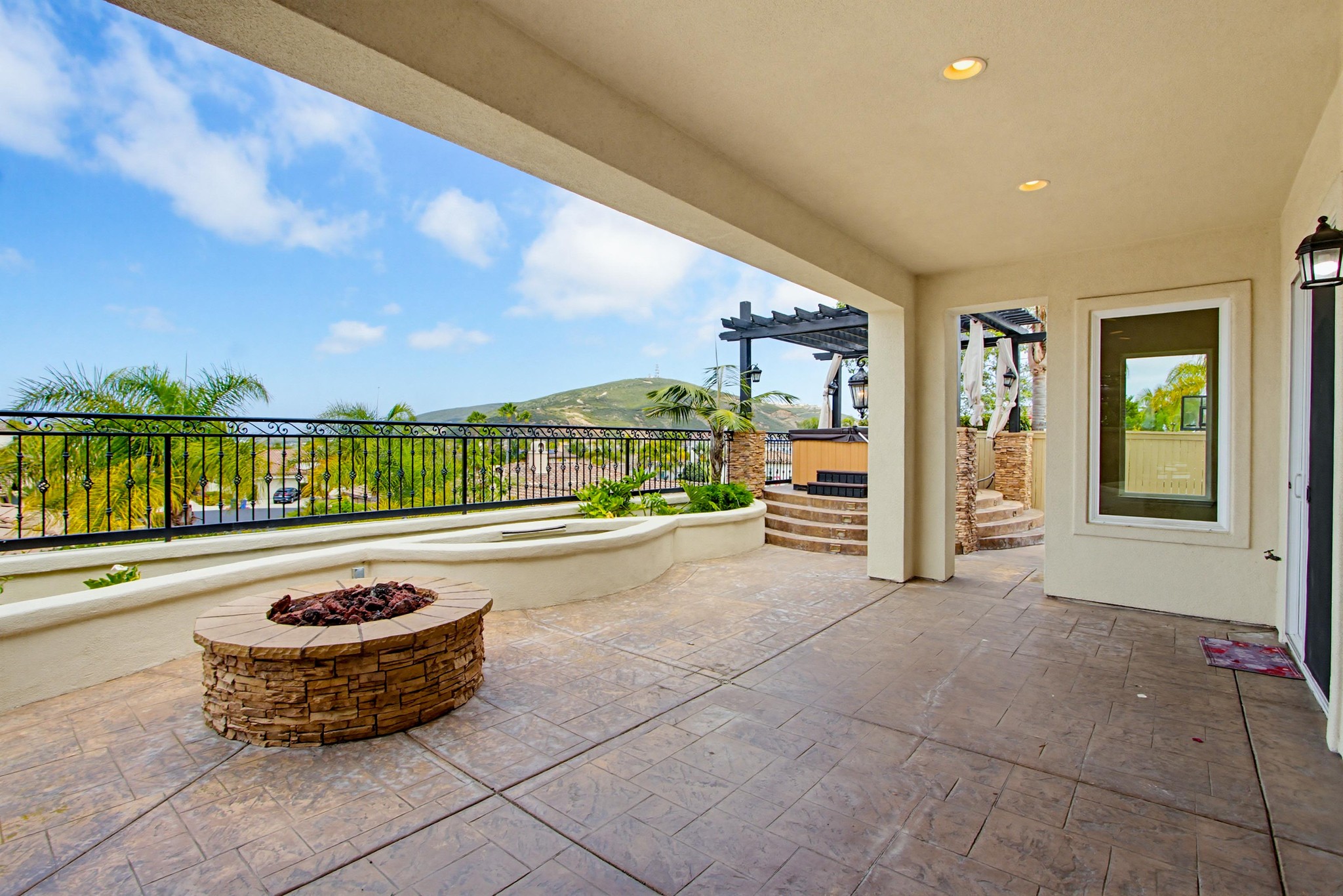 Virtual tour photo 83 of 92 for 1718 Playa Vista