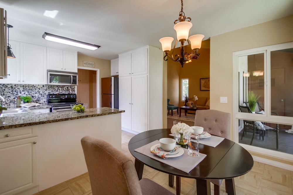 Virtual tour photo 13 of 34 for 17185 W Bernardo Dr #205
