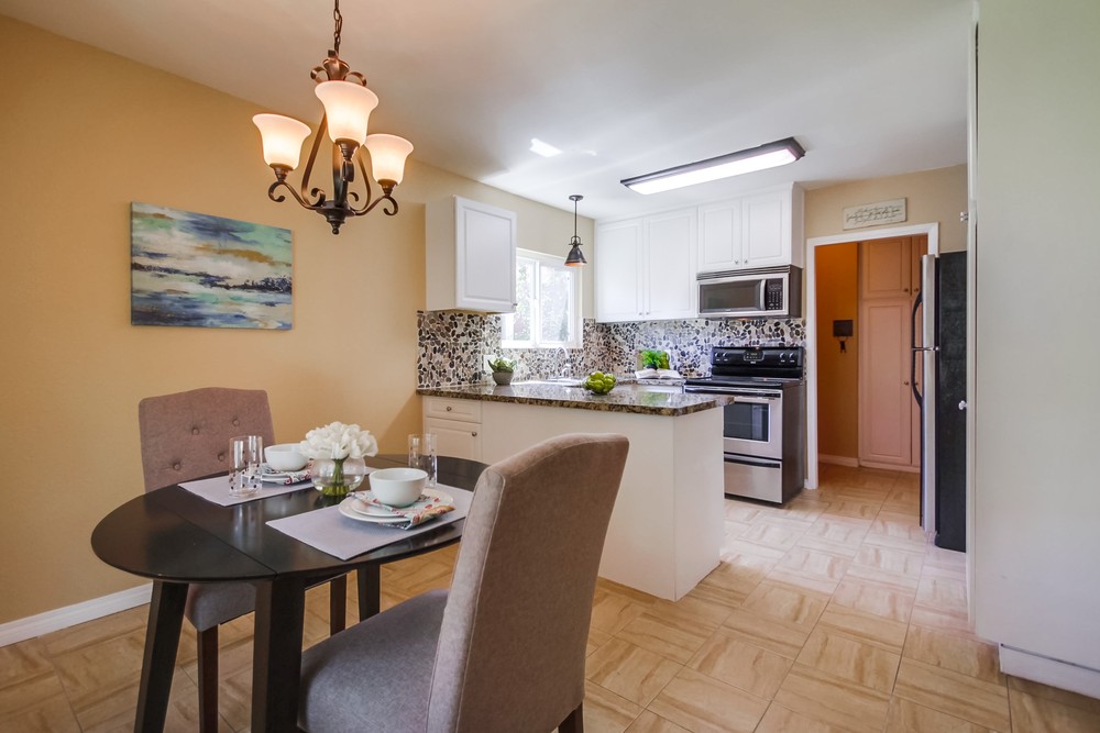 Virtual tour photo 14 of 34 for 17185 W Bernardo Dr #205