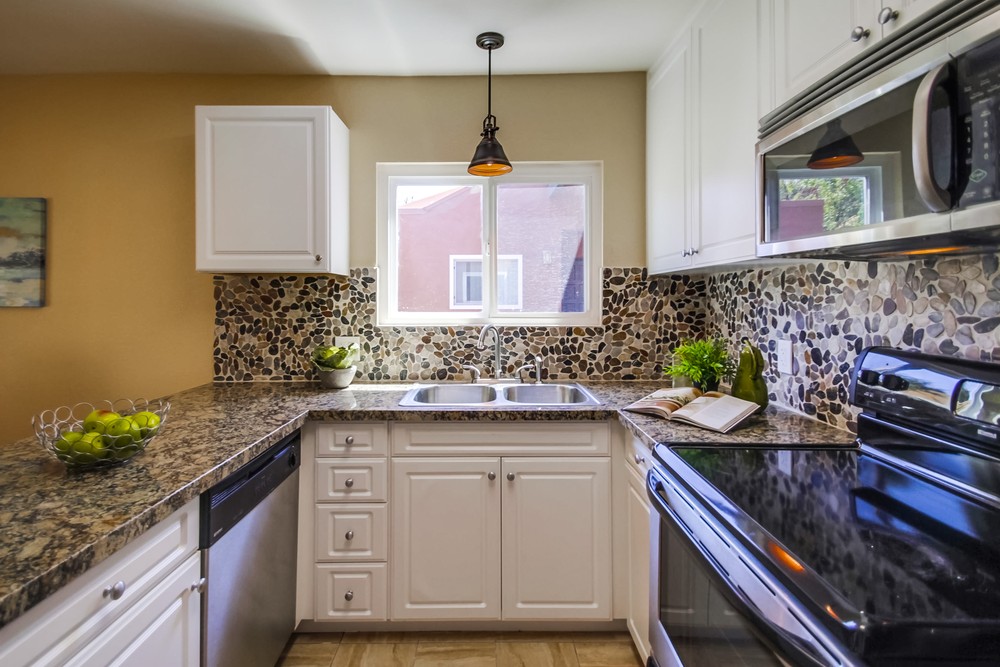 Virtual tour photo 18 of 34 for 17185 W Bernardo Dr #205