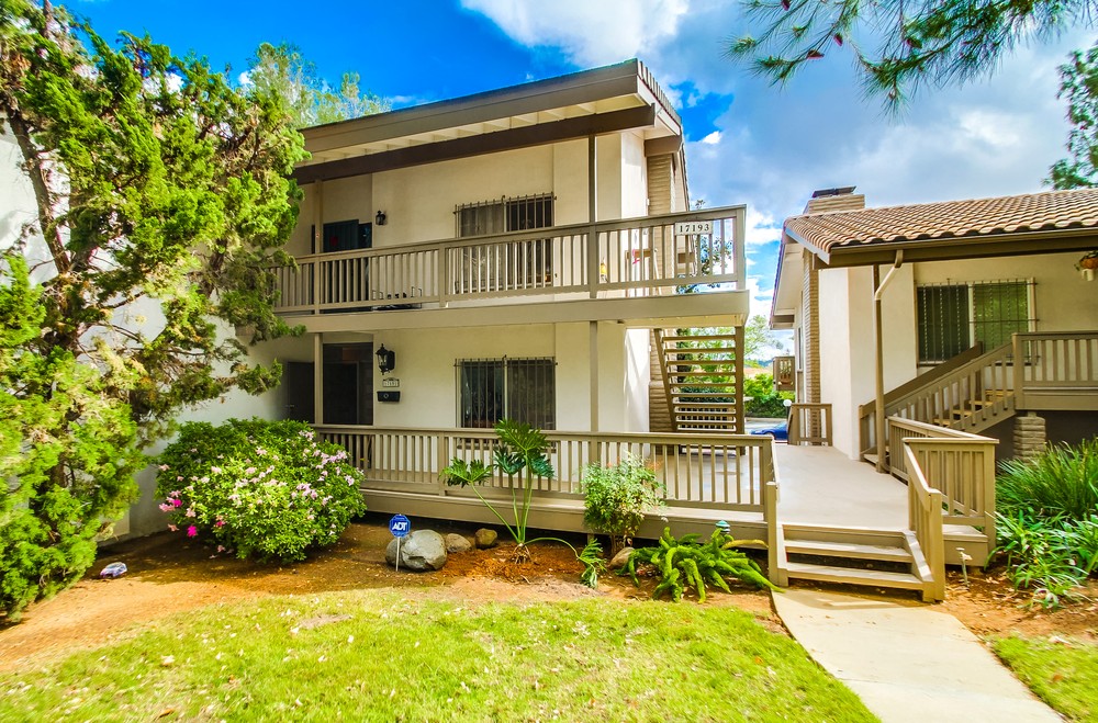 Virtual tour photo 7 of 54 for 17191 Bernardo Center Dr