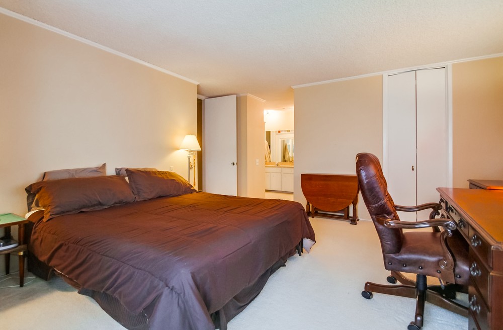 Virtual tour photo 34 of 54 for 17191 Bernardo Center Dr