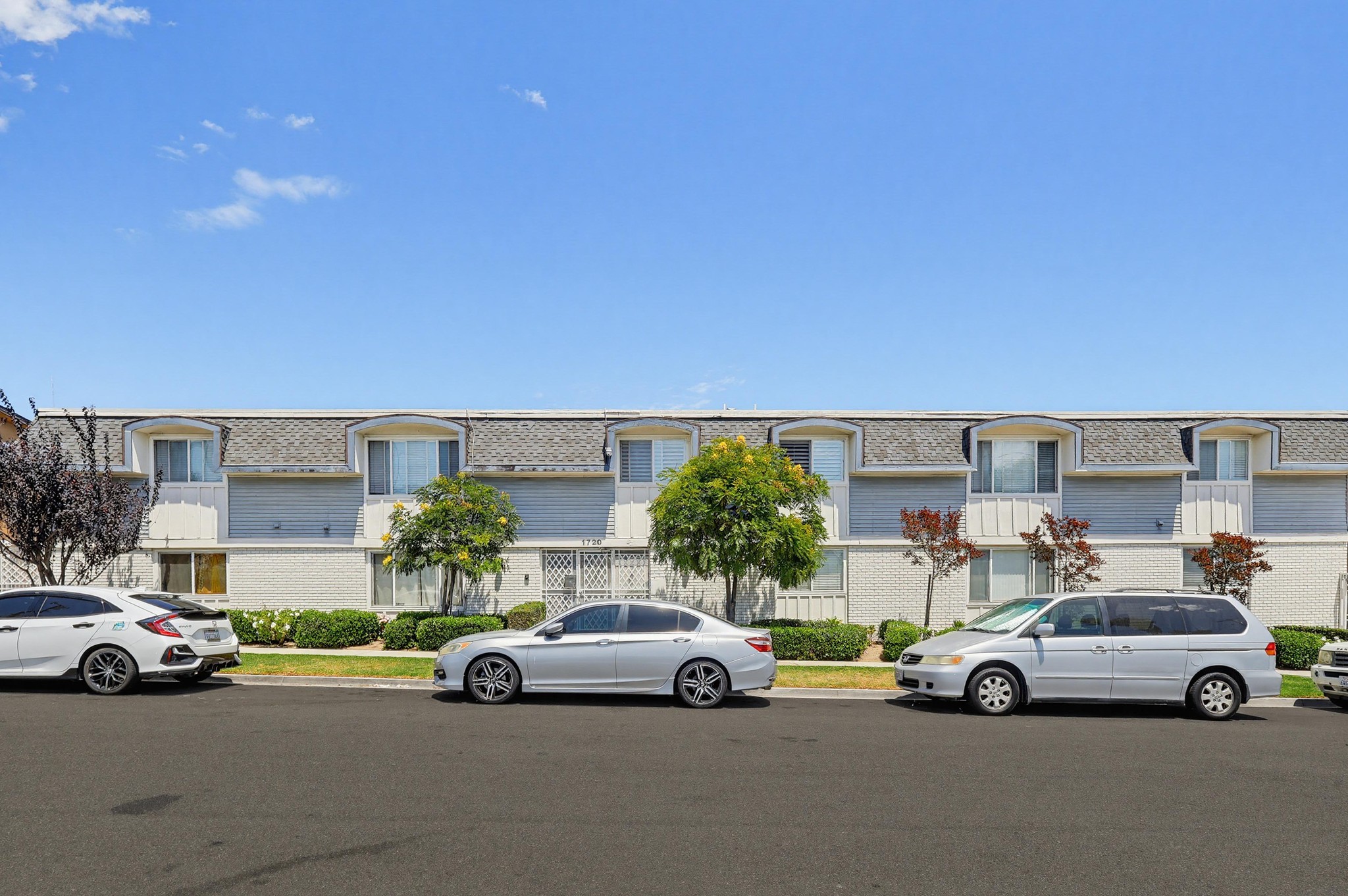 Virtual tour photo 1 of 43 for 1720 Newport Ave