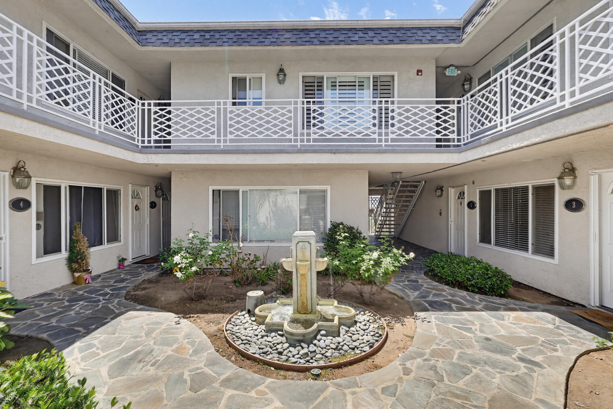 Virtual tour photo 6 of 43 for 1720 Newport Ave