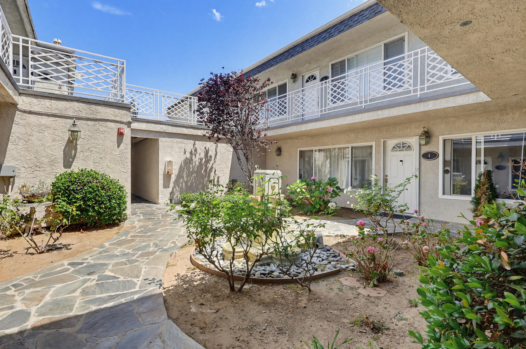 Virtual tour photo 7 of 43 for 1720 Newport Ave