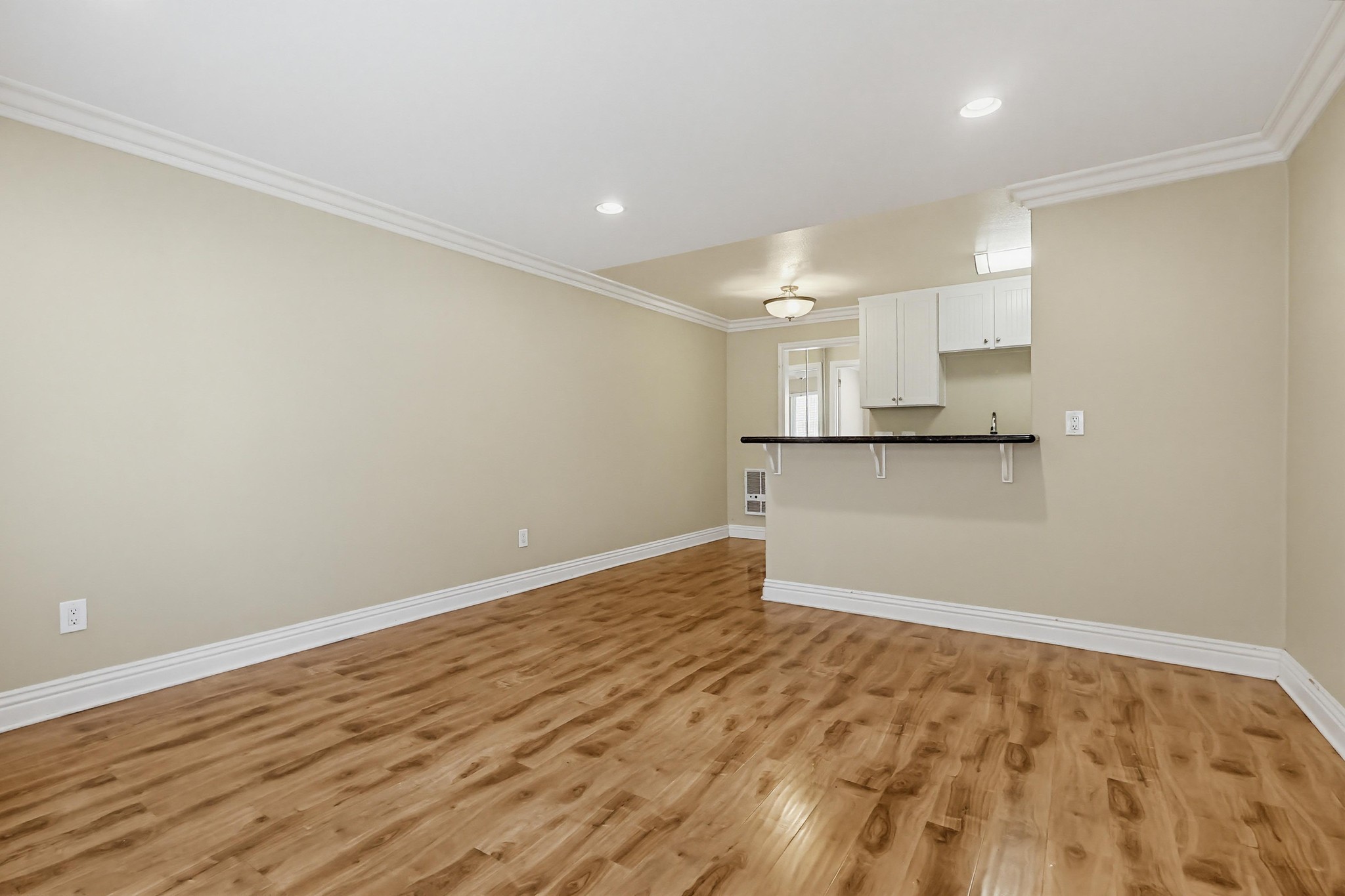 Virtual tour photo 17 of 43 for 1720 Newport Ave