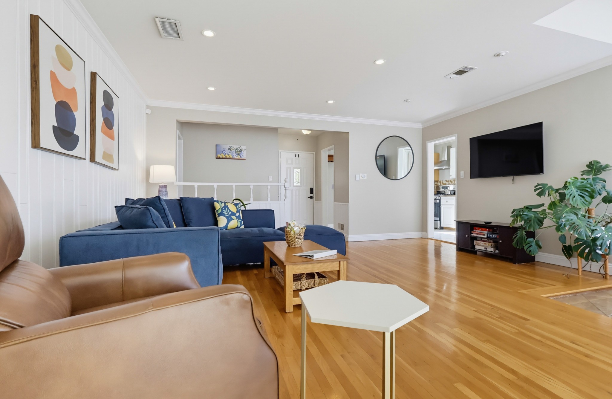 Virtual tour photo 16 of 90 for 17200 Baltar St