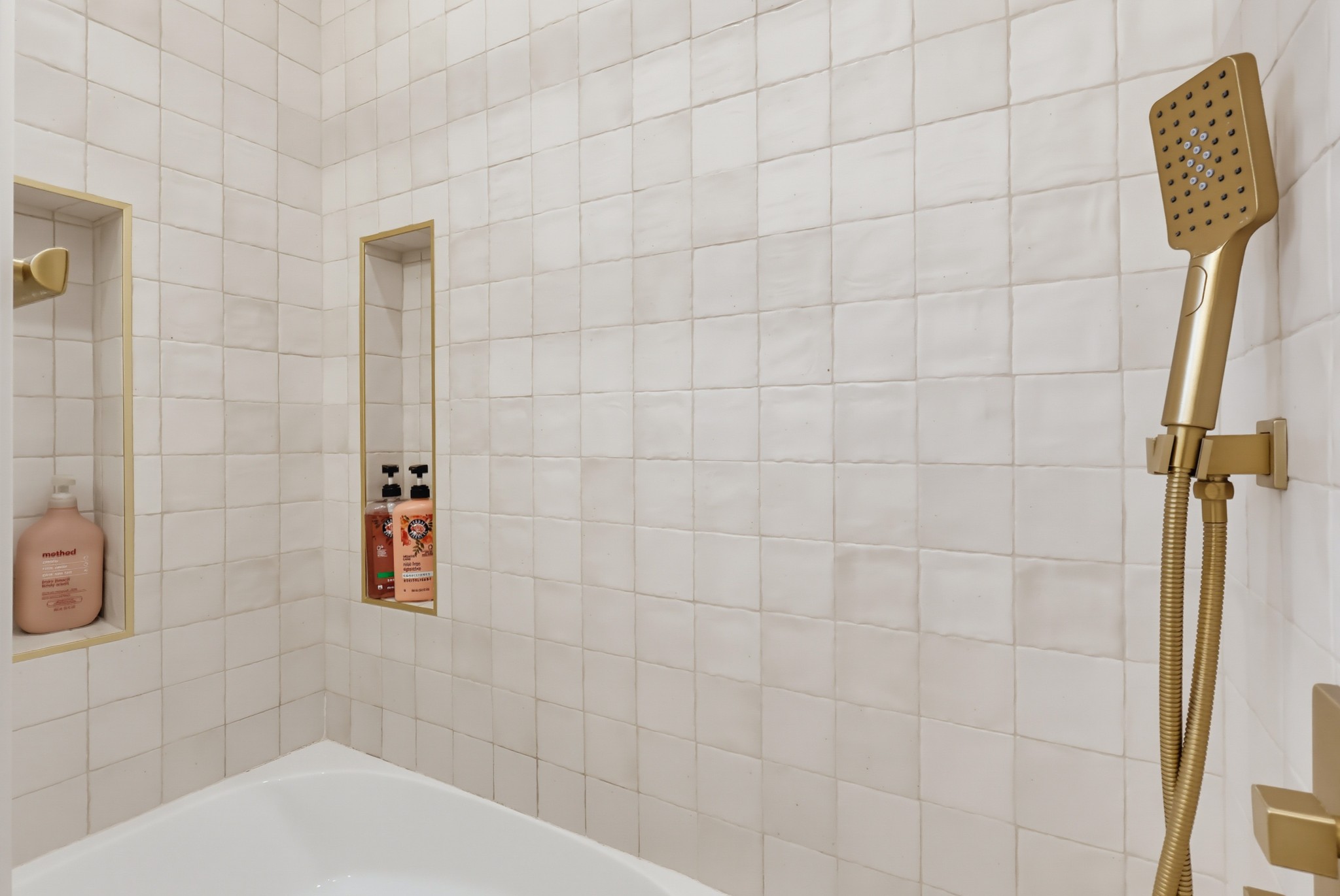 Virtual tour photo 46 of 90 for 17200 Baltar St