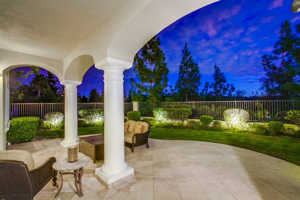 Virtual tour photo 17 of 118 for 17212 Country Girl Ln