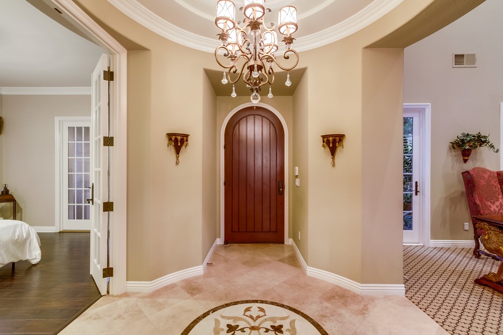 Virtual tour photo 23 of 118 for 17212 Country Girl Ln