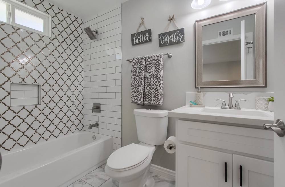 Virtual tour photo 33 of 59 for 17212 Matinal Rd
