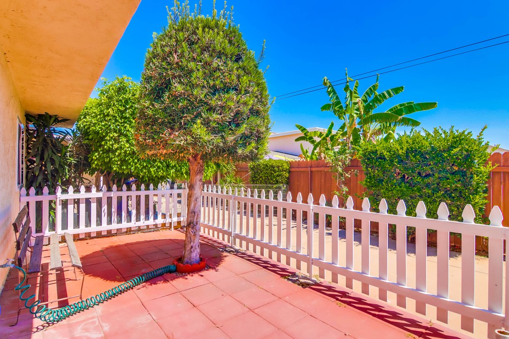 Virtual tour photo 10 of 32 for 1722 Elm Ave #24