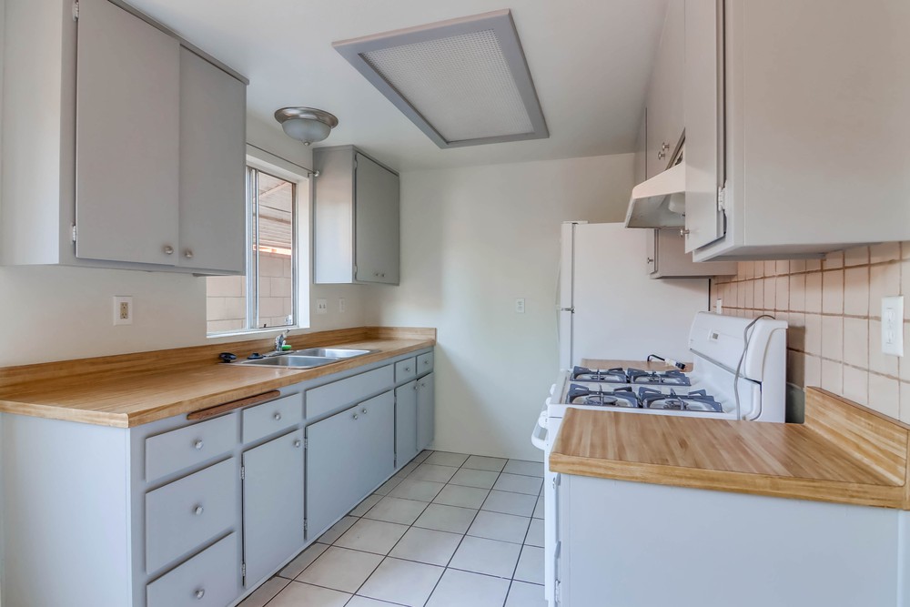 Virtual tour photo 22 of 32 for 1722 Elm Ave #24