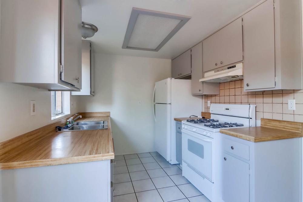 Virtual tour photo 24 of 32 for 1722 Elm Ave #24
