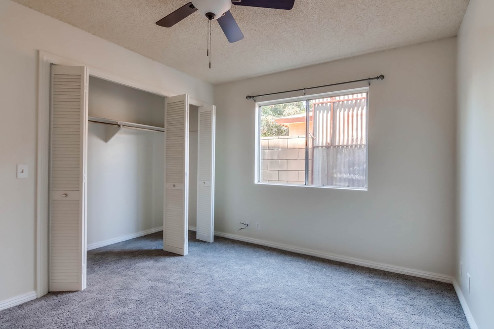 Virtual tour photo 30 of 32 for 1722 Elm Ave #24