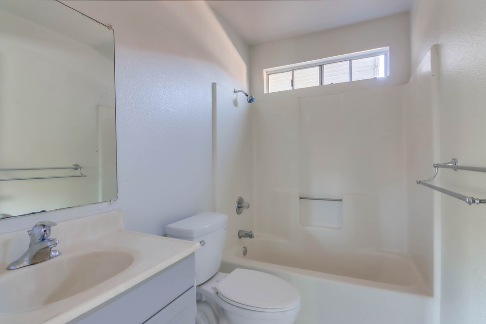 Virtual tour photo 33 of 32 for 1722 Elm Ave #24