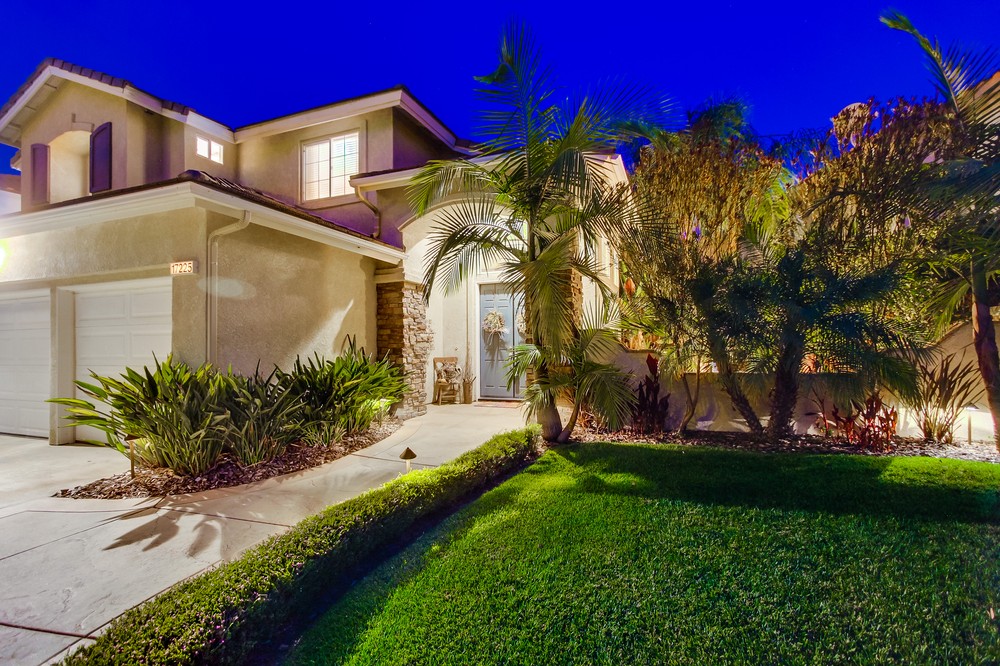 Virtual tour photo 3 of 91 for 17225 Russet Street