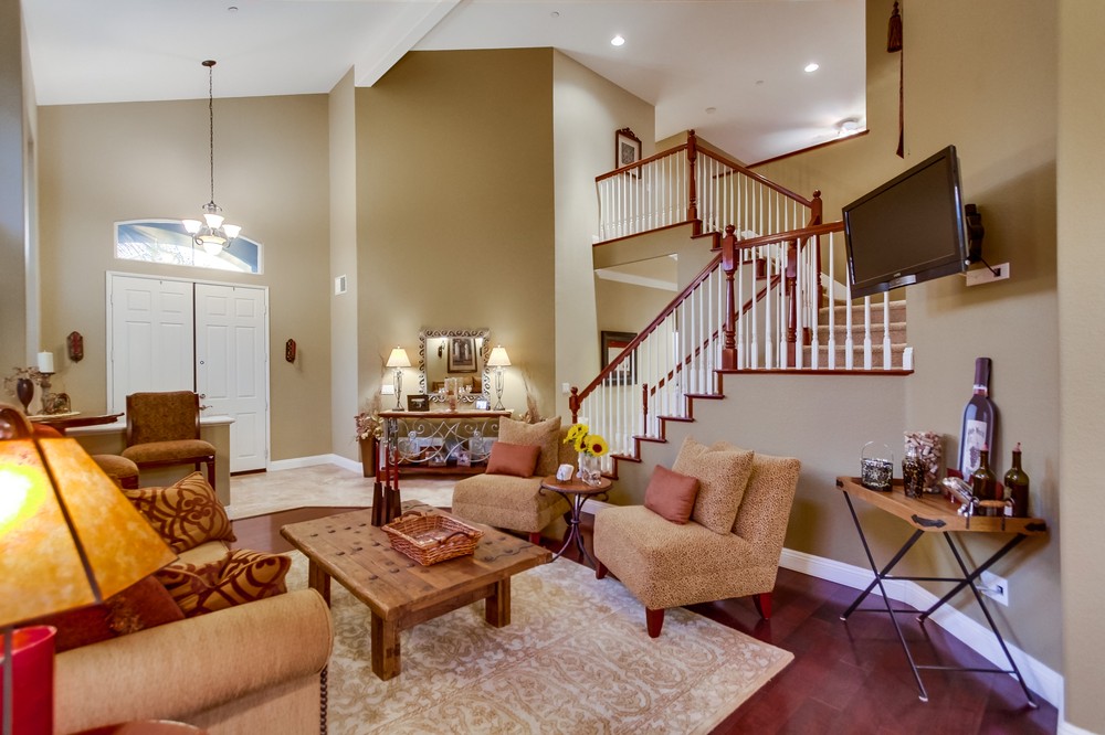 Virtual tour photo 18 of 91 for 17225 Russet Street