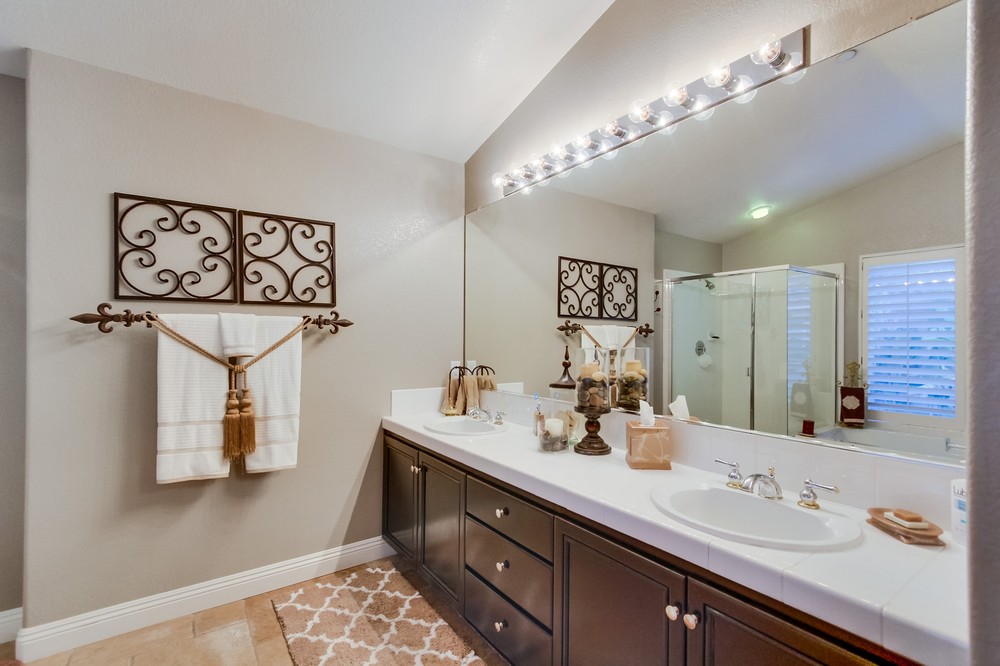 Virtual tour photo 59 of 91 for 17225 Russet Street