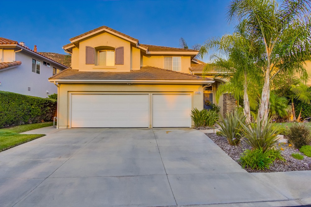 Virtual tour photo 74 of 91 for 17225 Russet Street