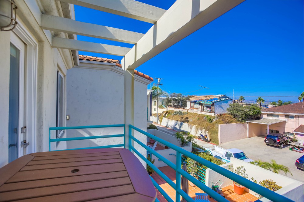 Virtual tour photo 33 of 57 for 1724 Ocean Front St UNIT 3