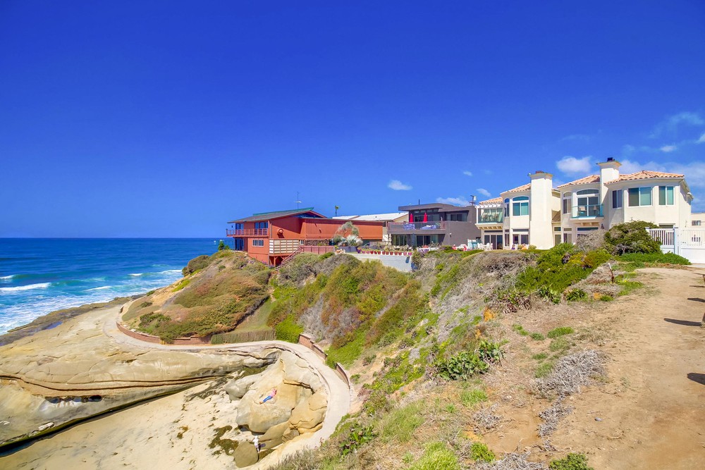 Virtual tour photo 1 of 66 for 1724 Ocean Front St