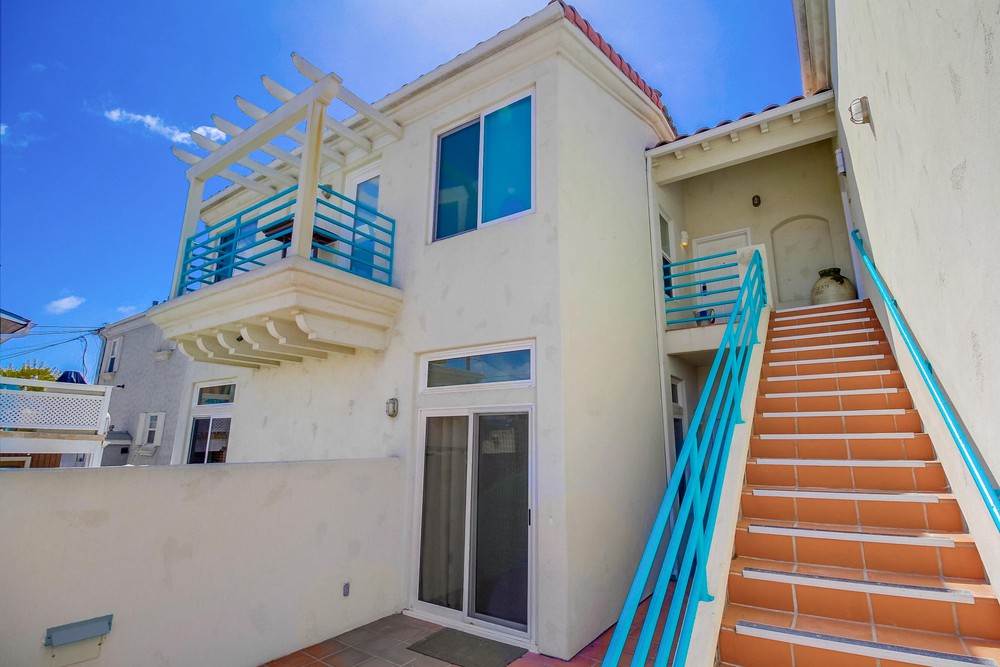 Virtual tour photo 5 of 66 for 1724 Ocean Front St