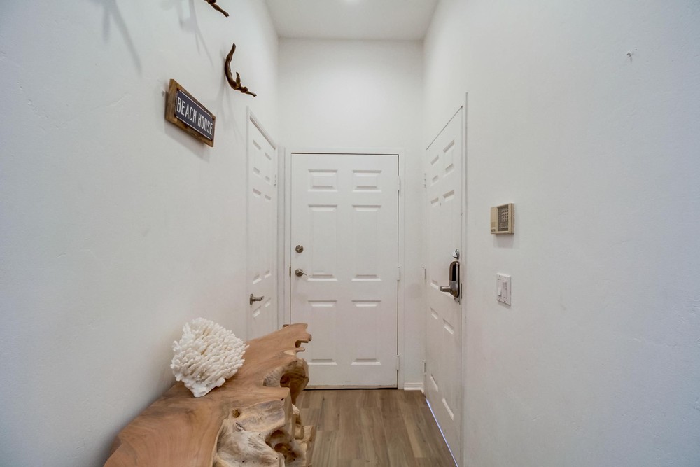 Virtual tour photo 8 of 66 for 1724 Ocean Front St