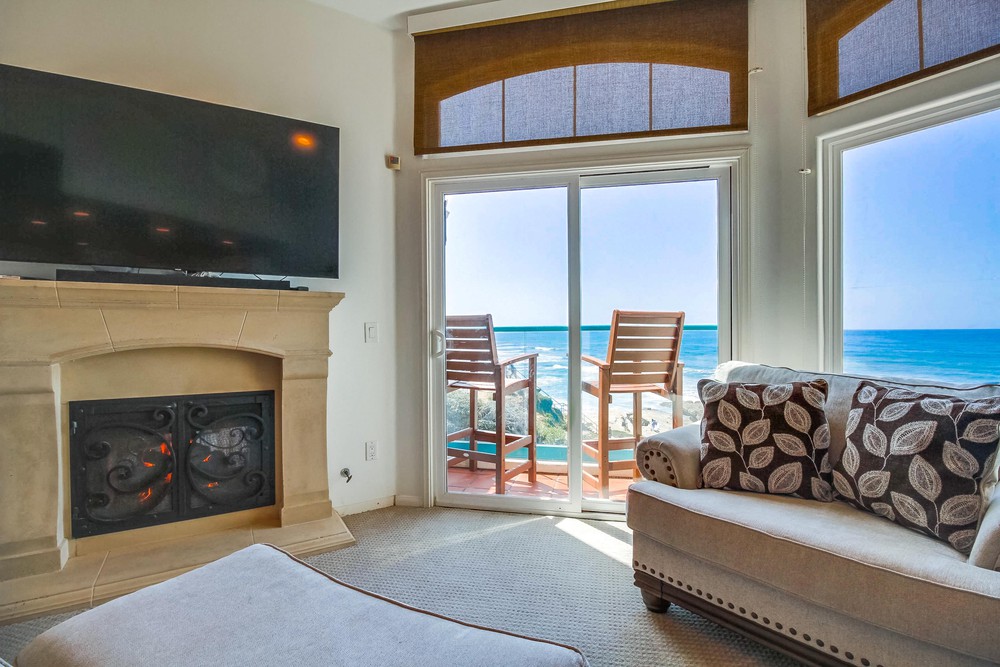 Virtual tour photo 16 of 66 for 1724 Ocean Front St