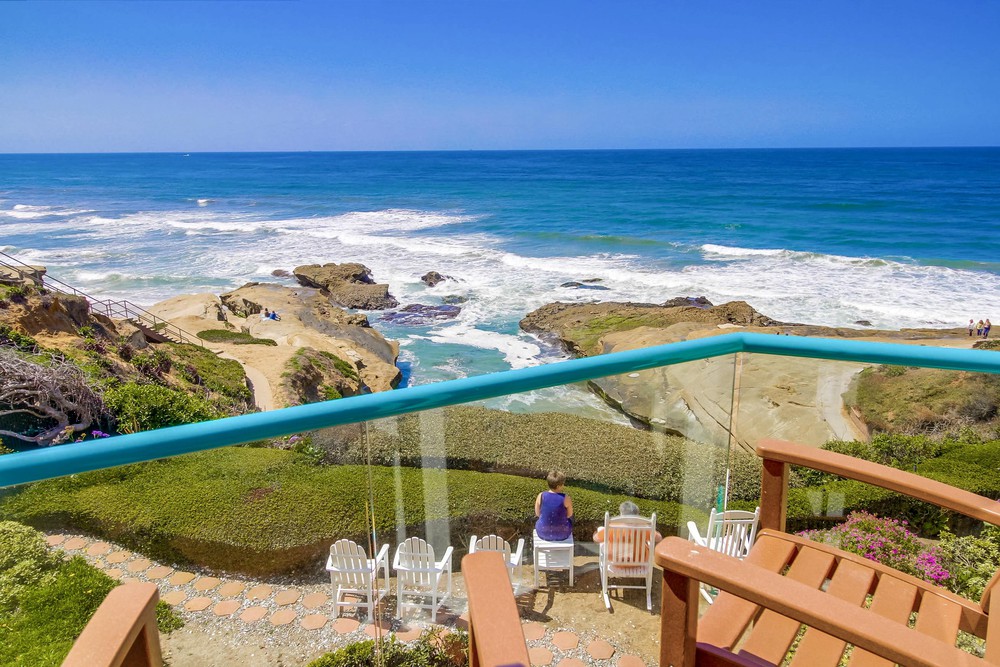 Virtual tour photo 33 of 66 for 1724 Ocean Front St