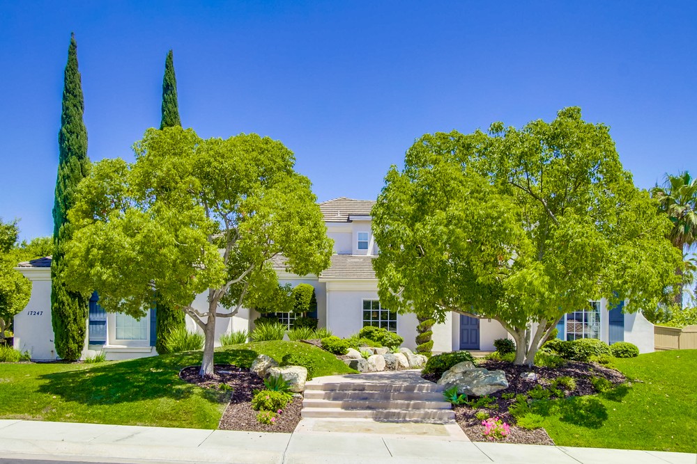 Virtual tour photo 1 of 73 for 17247 Tallow Tree Ln