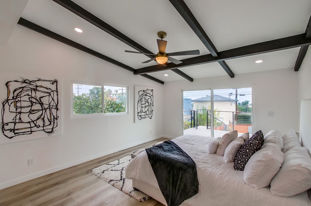 Virtual tour photo 37 of 77 for 1725 Monmouth Dr