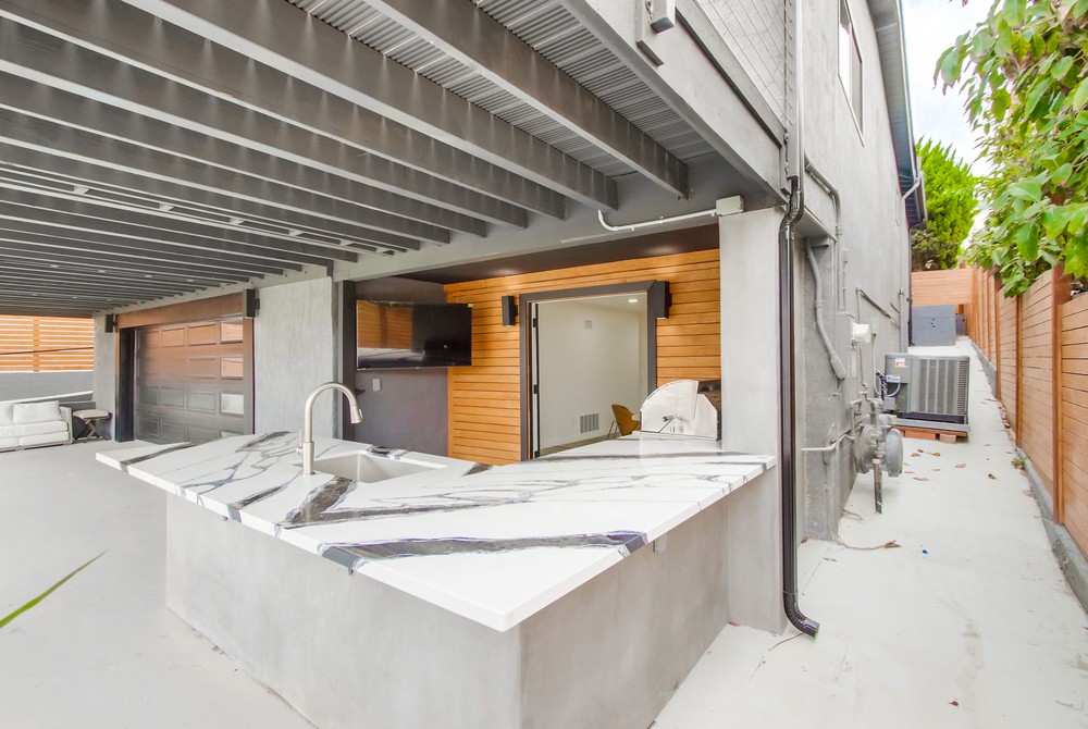 Virtual tour photo 66 of 77 for 1725 Monmouth Dr