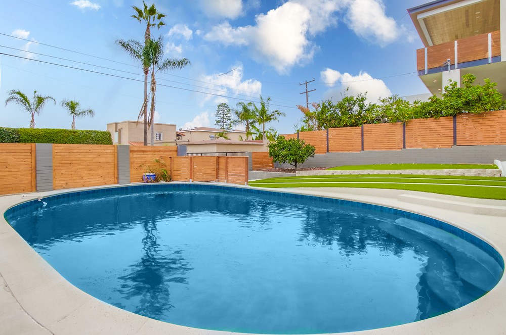 Virtual tour photo 70 of 77 for 1725 Monmouth Dr