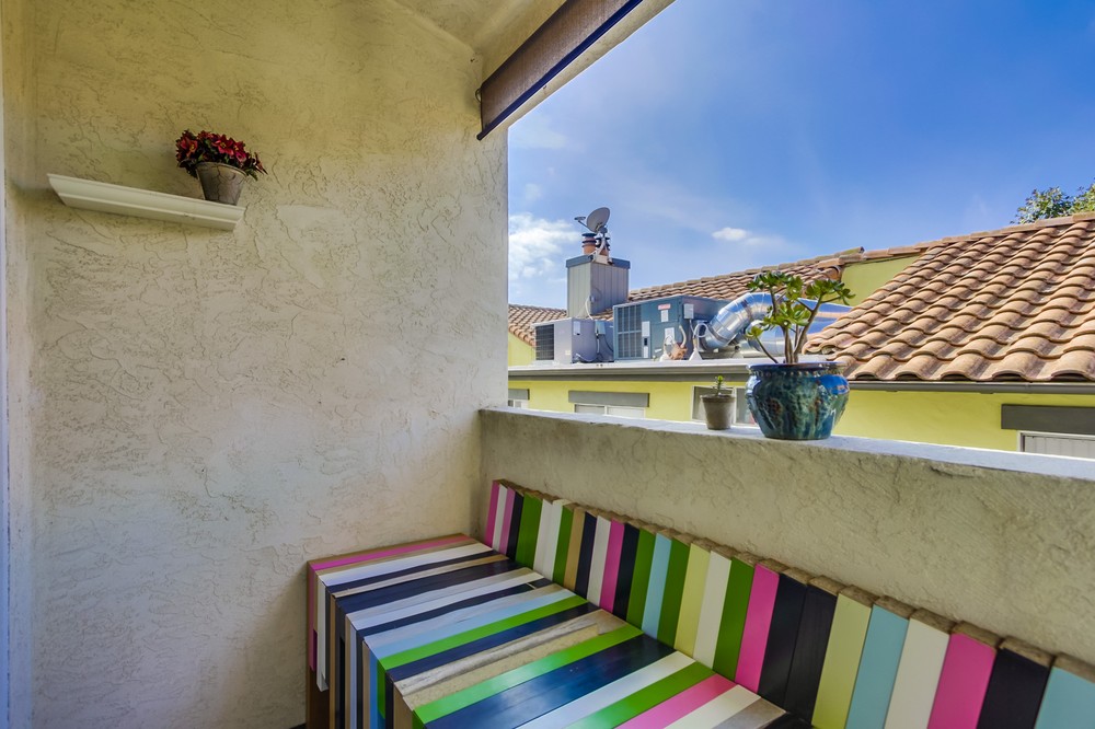 Virtual tour photo 15 of 27 for 1727 Essex Street #2