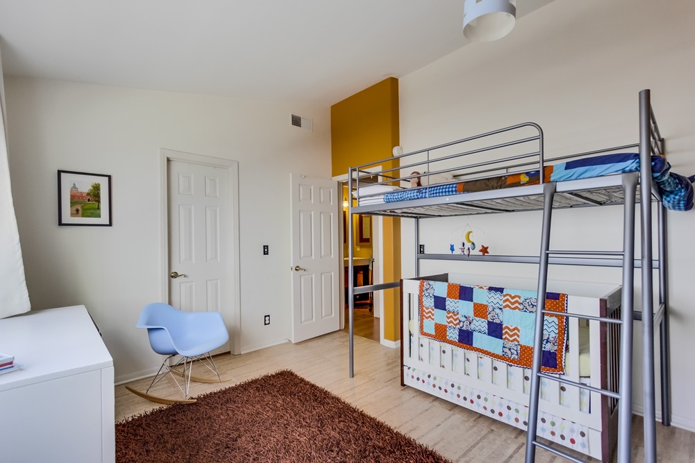 Virtual tour photo 22 of 27 for 1727 Essex Street #2