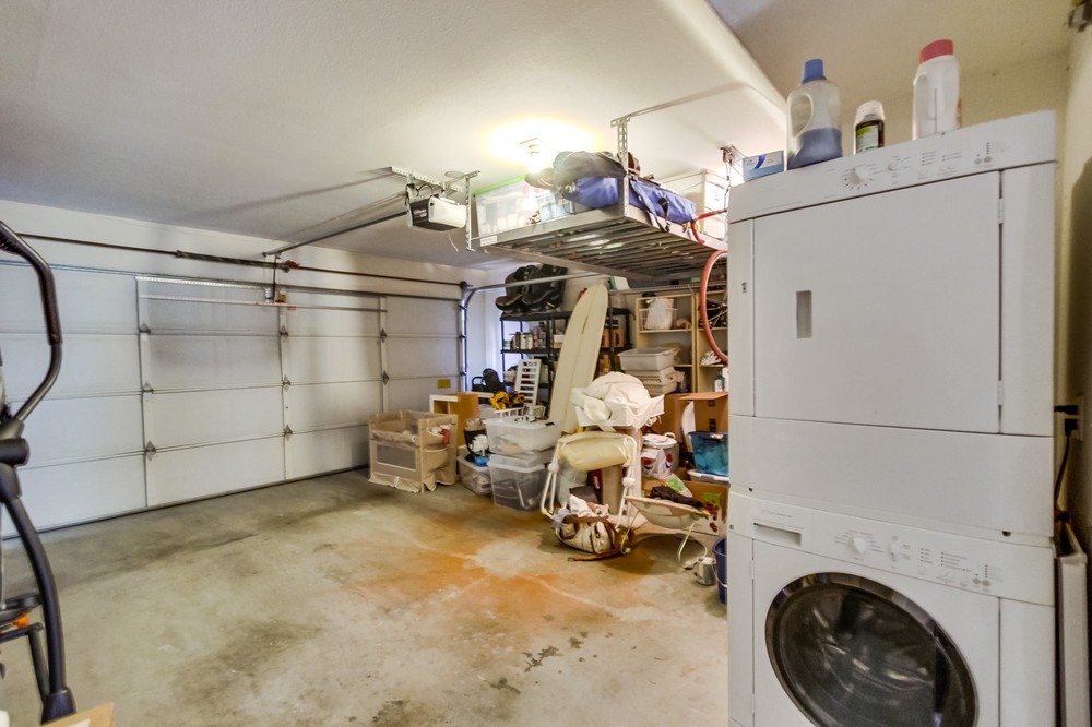 Virtual tour photo 25 of 27 for 1727 Essex Street #2