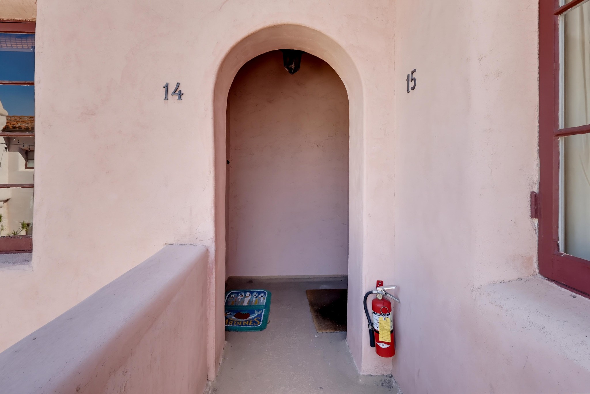 Virtual tour photo 18 of 55 for 1728 E 3rd St Apt 15