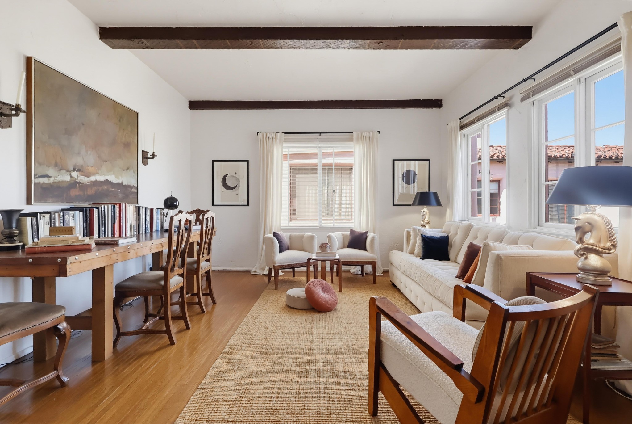 Virtual tour photo 22 of 55 for 1728 E 3rd St Apt 15