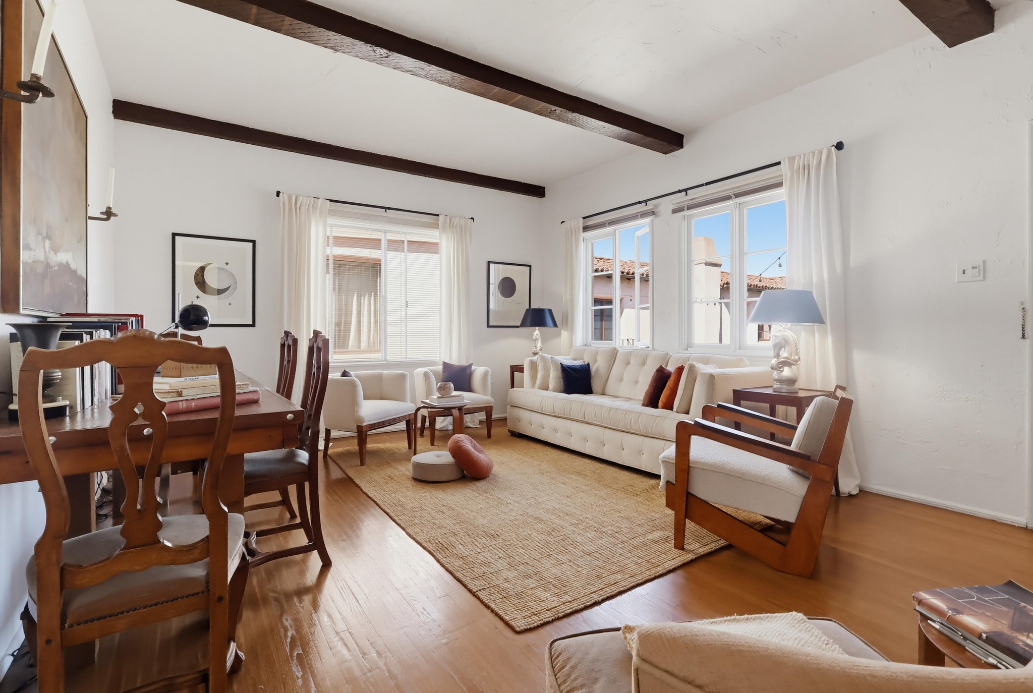 Virtual tour photo 23 of 55 for 1728 E 3rd St Apt 15