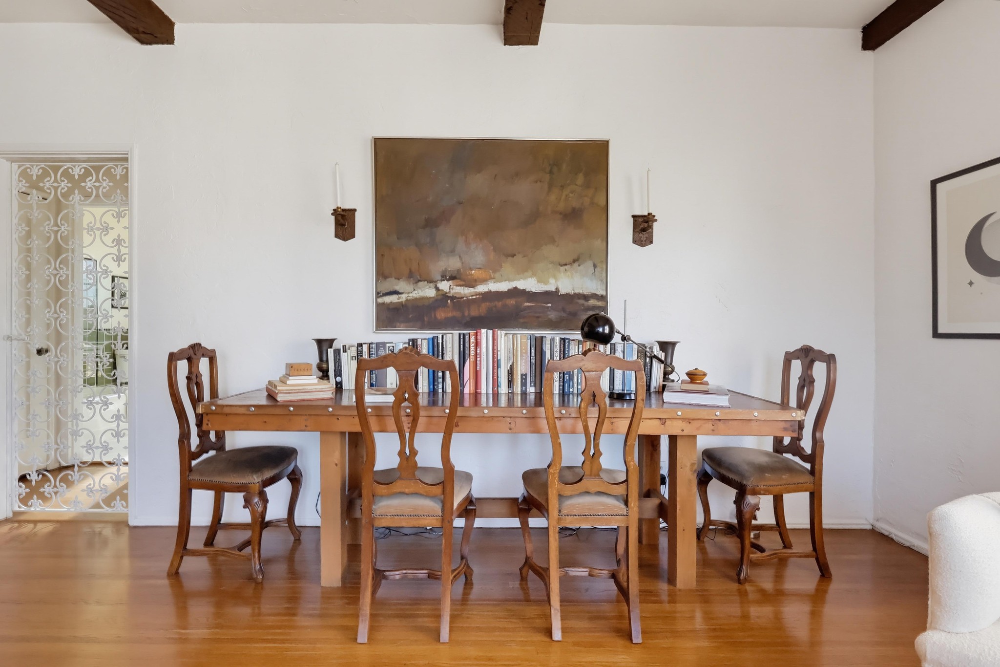 Virtual tour photo 28 of 55 for 1728 E 3rd St Apt 15
