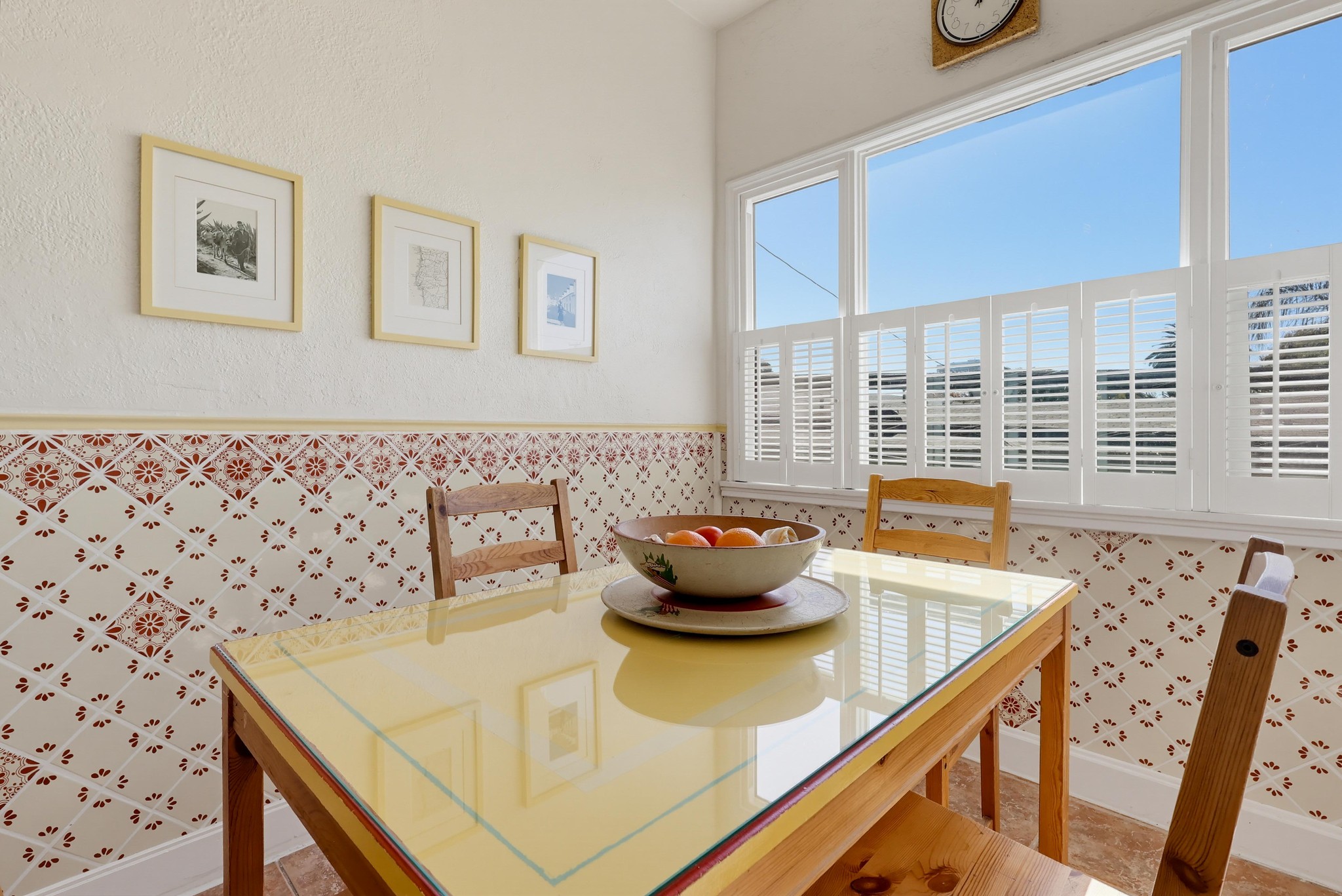 Virtual tour photo 37 of 55 for 1728 E 3rd St Apt 15