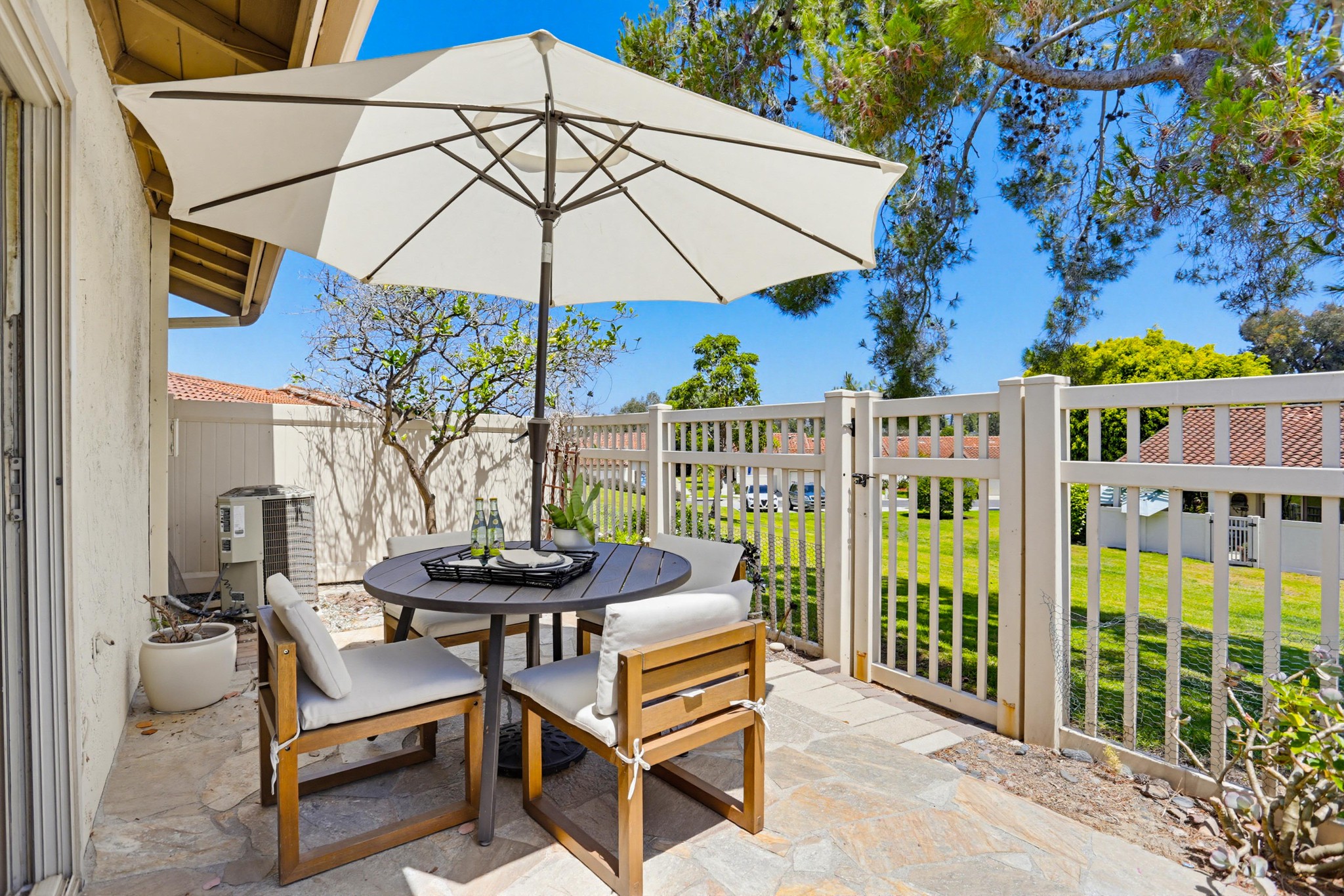 Virtual tour photo 29 of 33 for 1730 Pleasantdale Dr