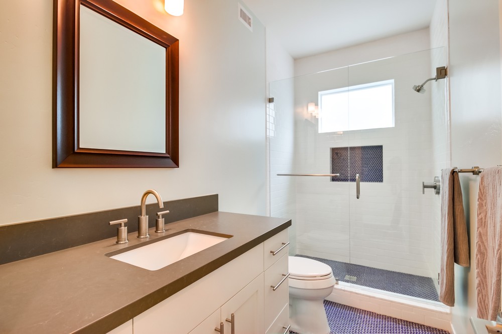 Virtual tour photo 25 of 67 for 1731 Law St