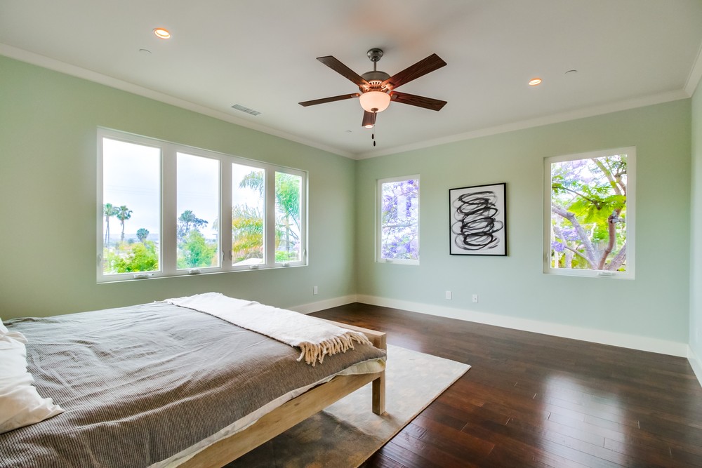 Virtual tour photo 37 of 67 for 1731 Law St