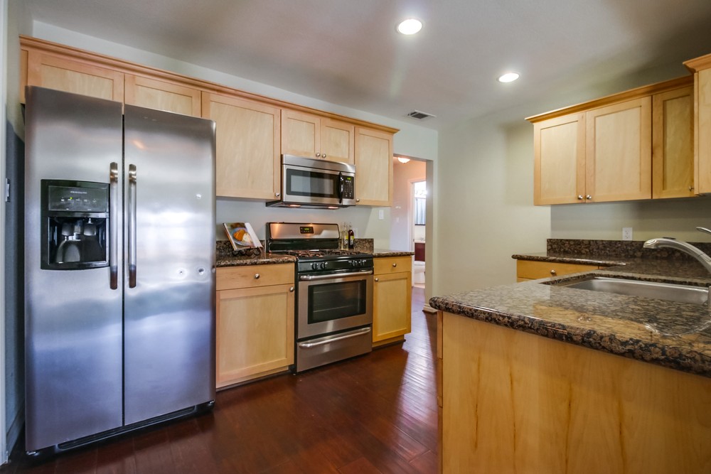 Virtual tour photo 9 of 31 for 1733 Brookline St