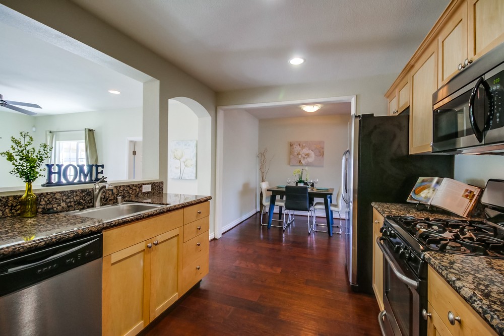 Virtual tour photo 10 of 31 for 1733 Brookline St