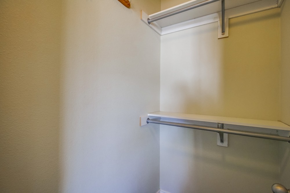 Virtual tour photo 21 of 31 for 1733 Brookline St